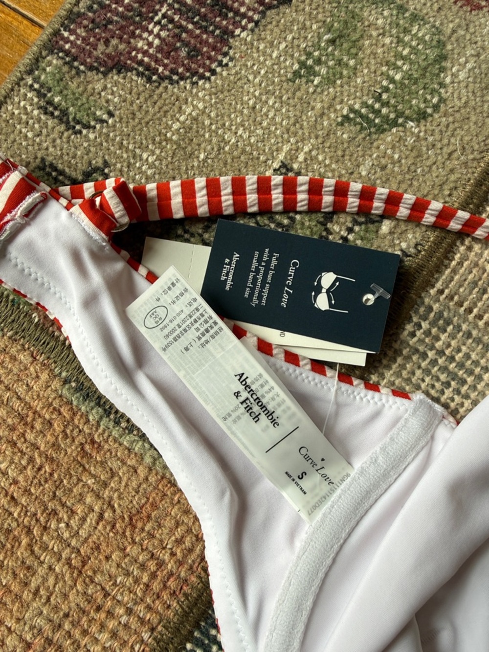 Abercrombie and Fitch Bikini top Curve Love Red and White Striped Bikini Top - Picture 5 of 11